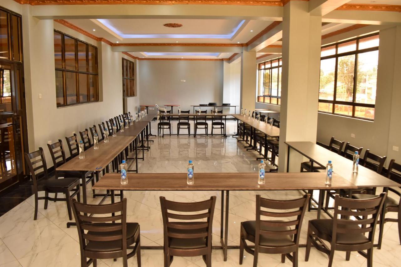 Good Putt Hotel Nakuru Exterior photo