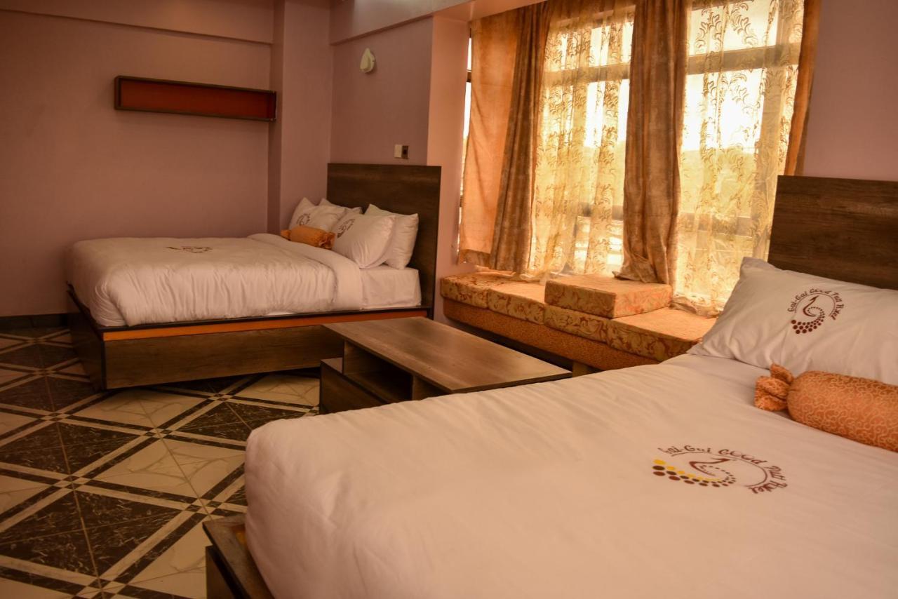 Good Putt Hotel Nakuru Exterior photo