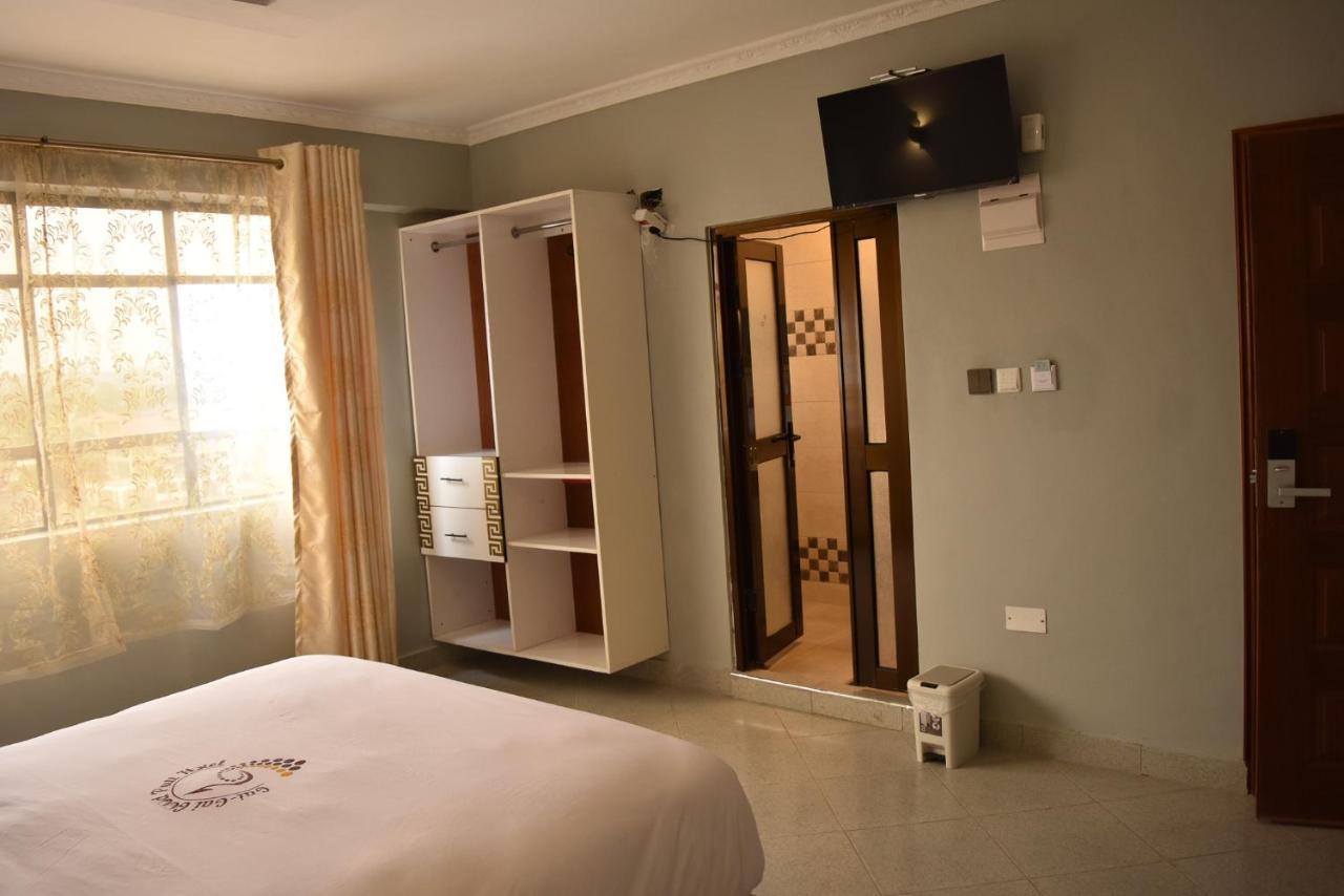 Good Putt Hotel Nakuru Exterior photo